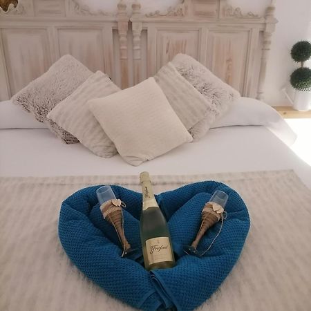 Almodovar Alojamientos 1 Альмодовар-дель-Рио Экстерьер фото